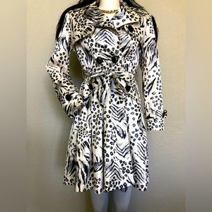 Animal Print Trench Coat - xs/small